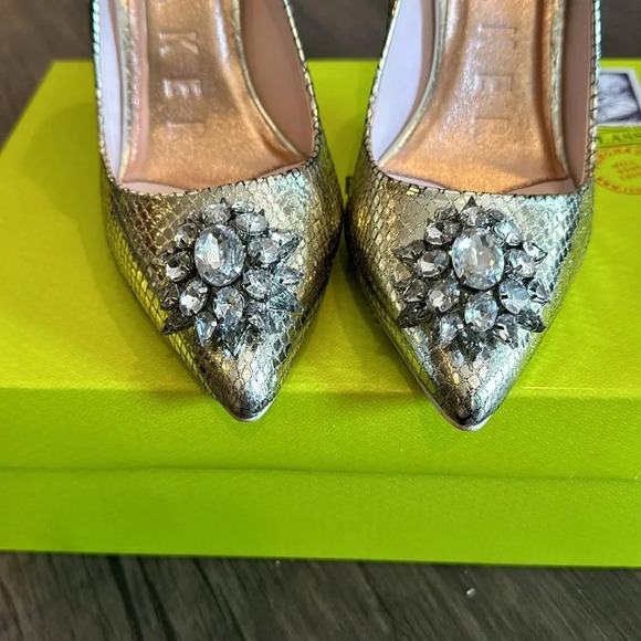 TED BAKER Elannam Snake Embrossed High Heel Brooch Shoe in Bronze Size 8 - Picture 8 of 10